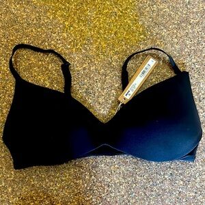 SKIMS Elegant Black Bra